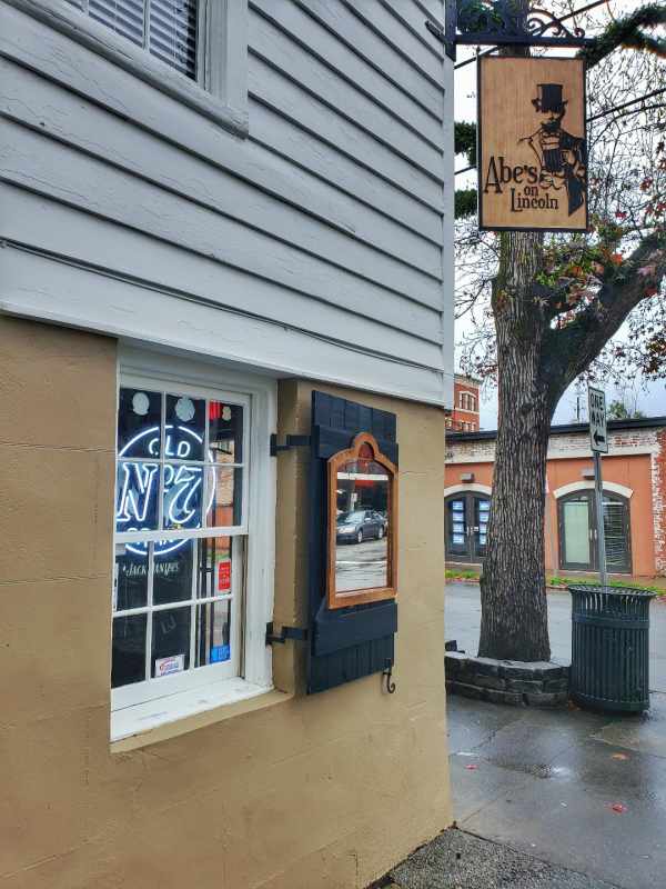 Abes on Lincoln Savannah Ga