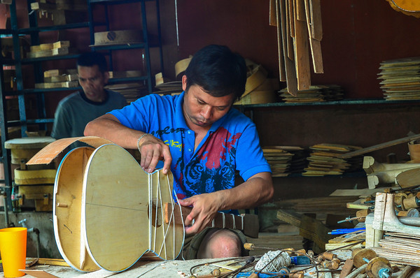 Alegre Guitar Maker