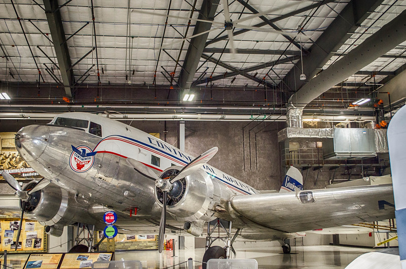 Continental Airlines DC 3-A