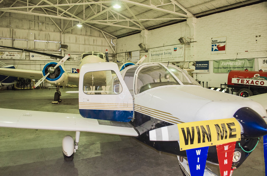 Raffle PLane Piper Cherokee 180 Air Terminal Museum