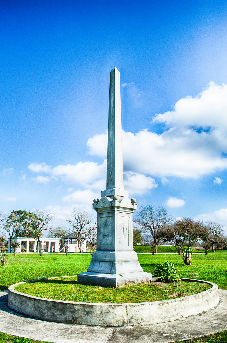 Fannin Battle Monument