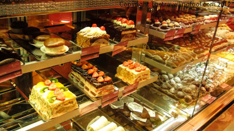 Bakery-Thessaloniki-Greece-Sweets-Cakes-Pastries