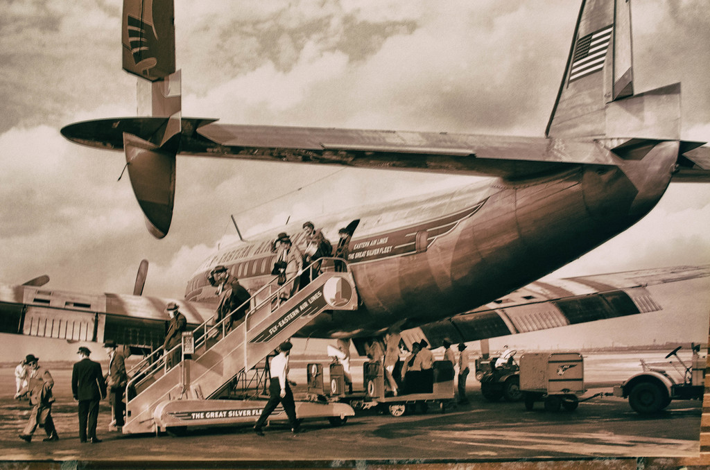 Passengers arriving Air Terminal Museum