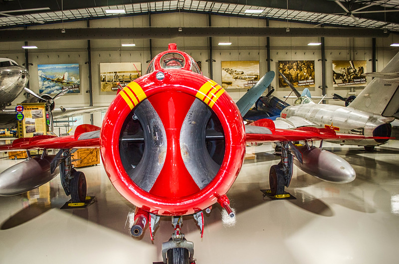MIG 17